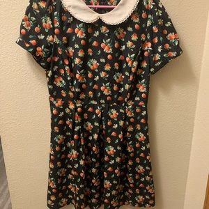 Forever 21 Cute Apple Print Dress